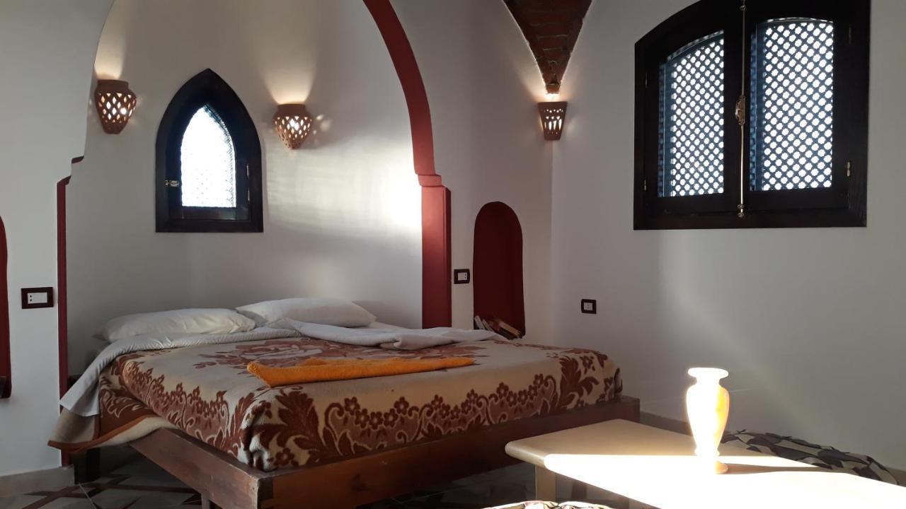 Leyla Eco Queen Country house *